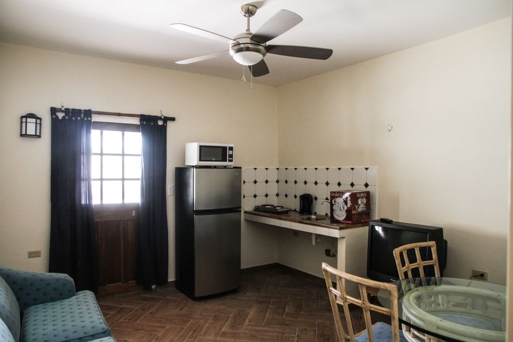 Open living area at Kite Inn Aruba